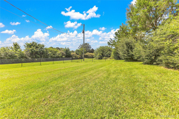 5201 County Road 37 .