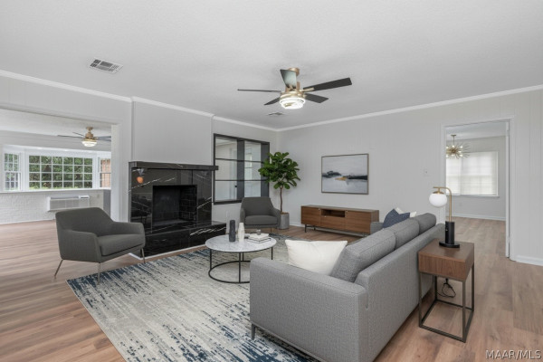 3643 FERNWAY Drive