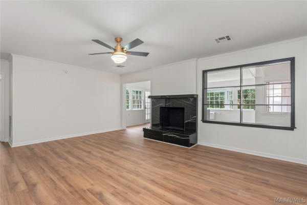 3643 FERNWAY Drive