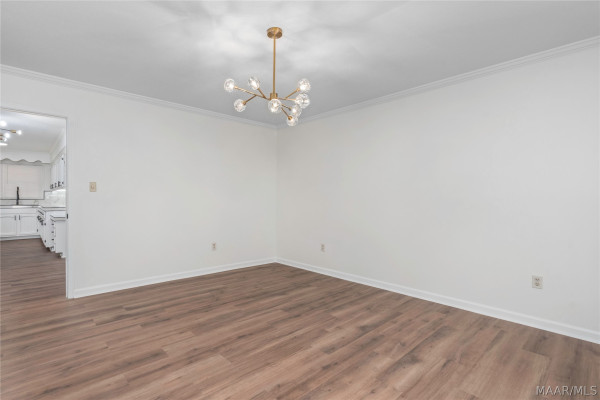 3643 FERNWAY Drive