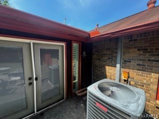 123 Spanish Oak Drive