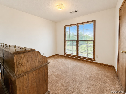 3385 Roxana Road