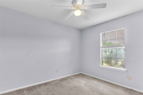 1609 Deatsville Highway