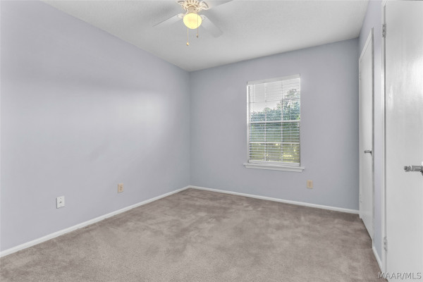 1609 Deatsville Highway