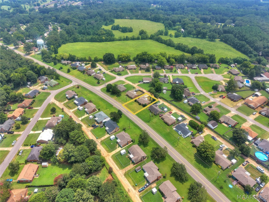 1609 Deatsville Highway