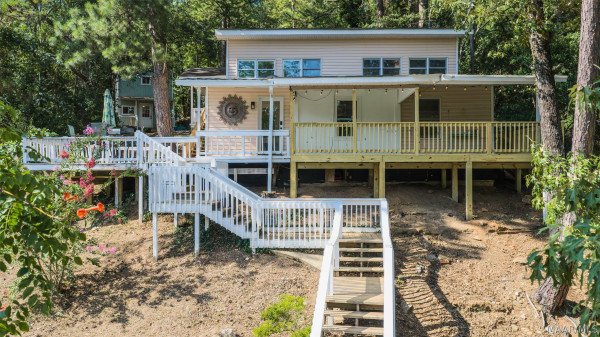 1880 Minnie Knight Road