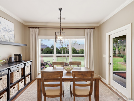 9516 LOCHWORTH Court