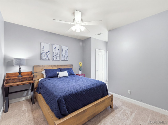 9516 LOCHWORTH Court