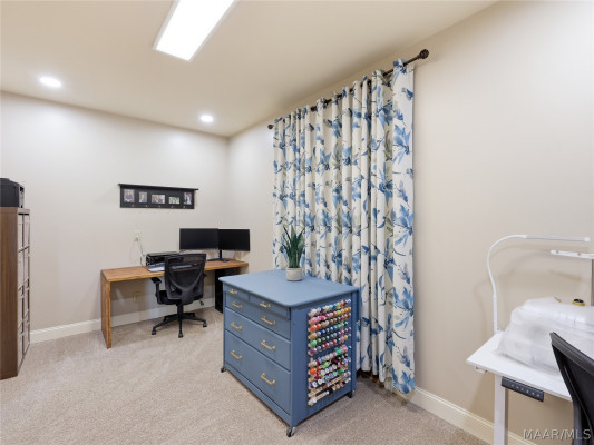 9516 LOCHWORTH Court