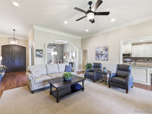9516 LOCHWORTH Court