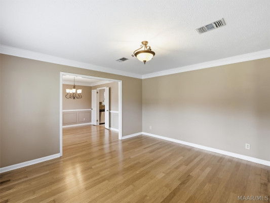 3924 Faunsdale Drive