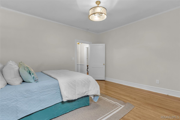 403 Thorn Place