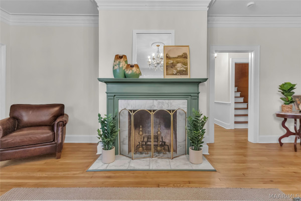 403 Thorn Place