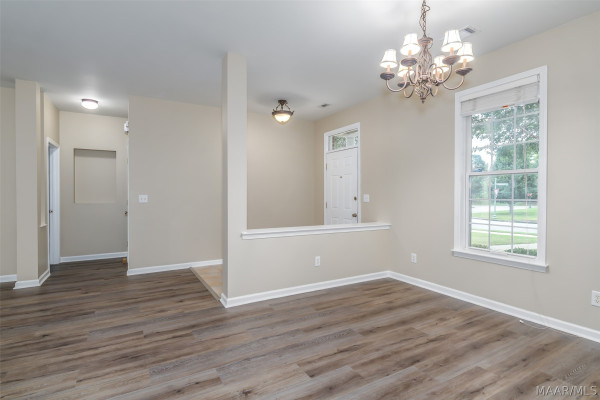 8100 GRAYSON Grove