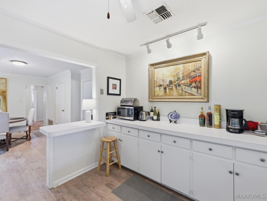 3852 Marquette Drive