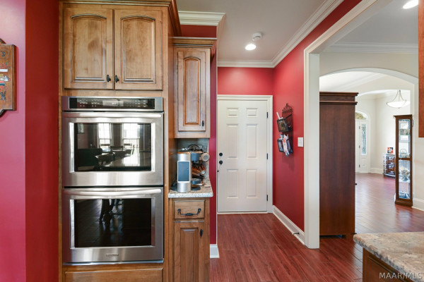 105 Chimney Ridge
