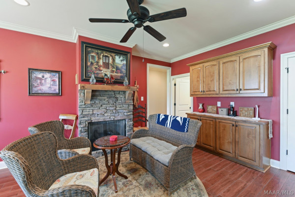 105 Chimney Ridge