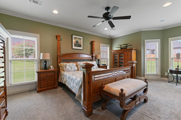105 Chimney Ridge