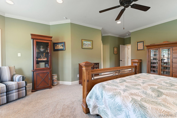 105 Chimney Ridge