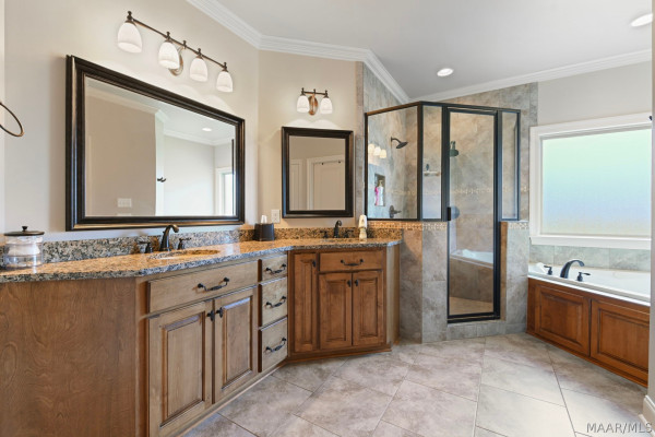 105 Chimney Ridge