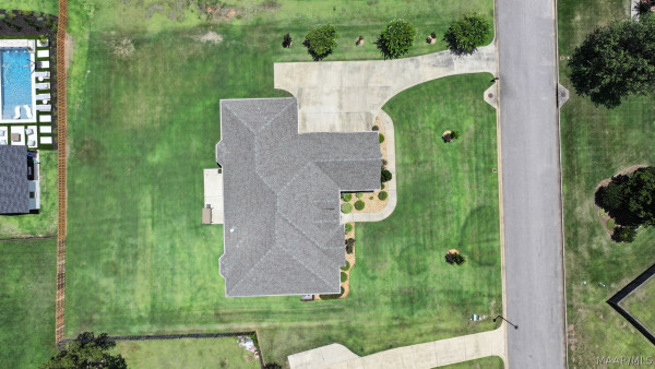 105 Chimney Ridge