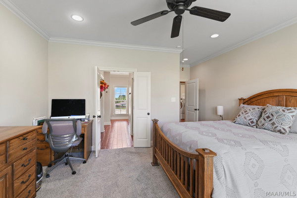 105 Chimney Ridge