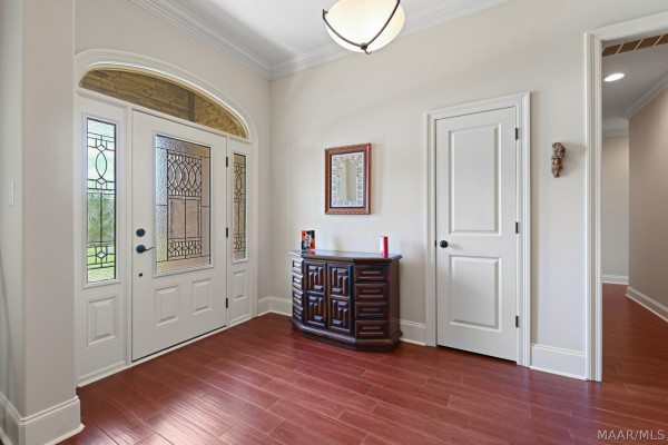 105 Chimney Ridge