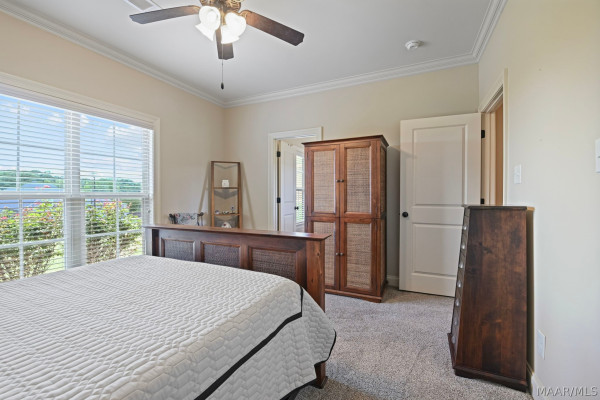 105 Chimney Ridge