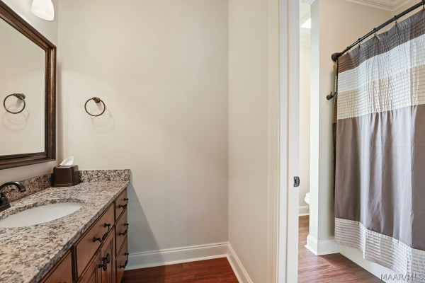 105 Chimney Ridge