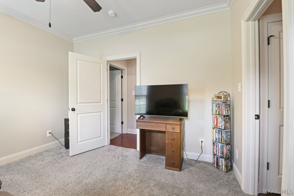 105 Chimney Ridge