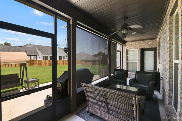 105 Chimney Ridge