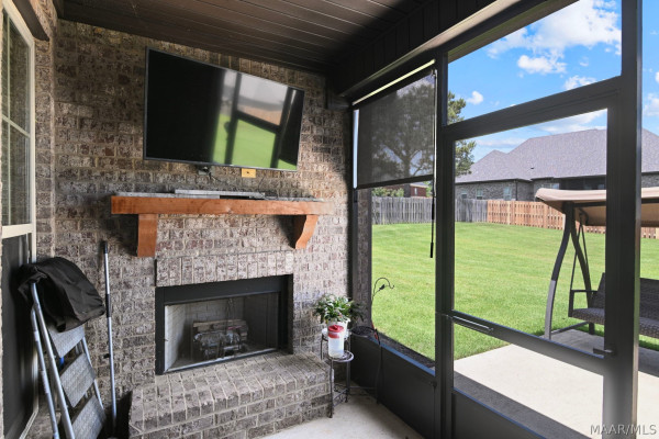 105 Chimney Ridge
