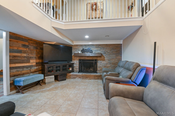 294 Elmore Road