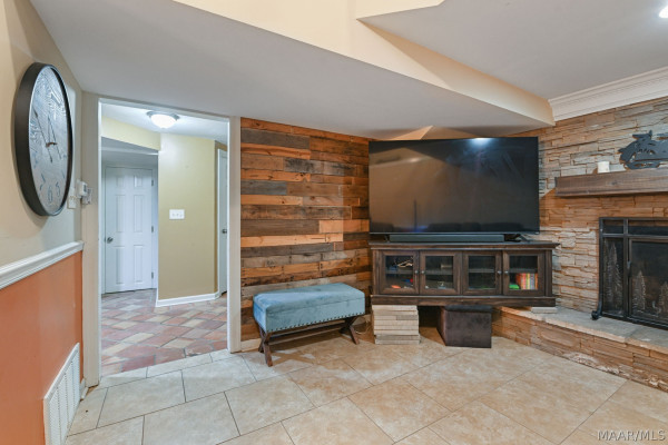 294 Elmore Road