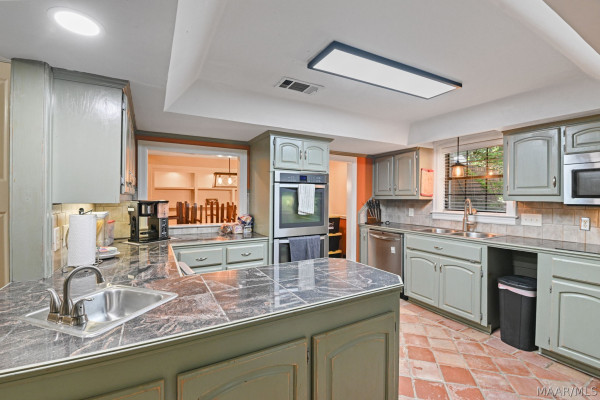 294 Elmore Road
