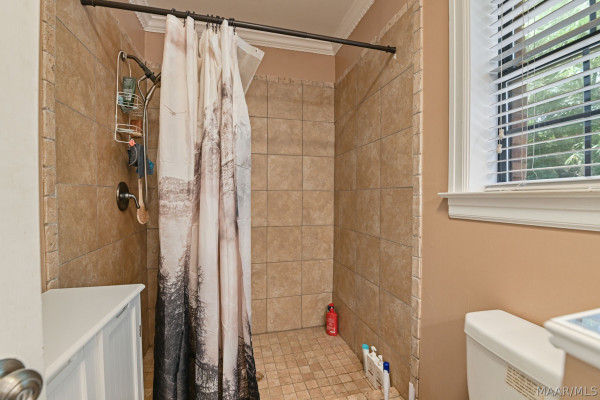 294 Elmore Road