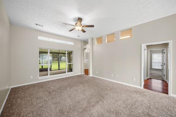 437 River Oaks Drive
