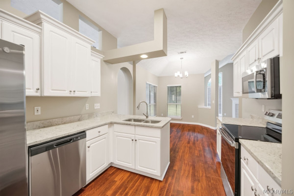437 River Oaks Drive