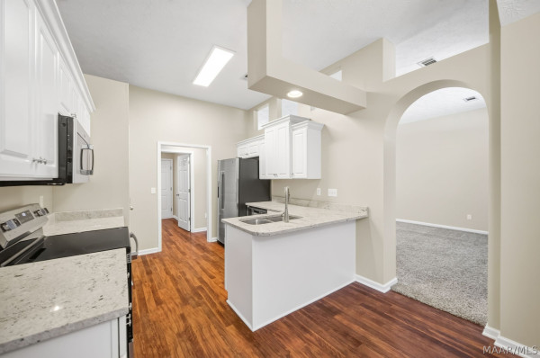437 River Oaks Drive