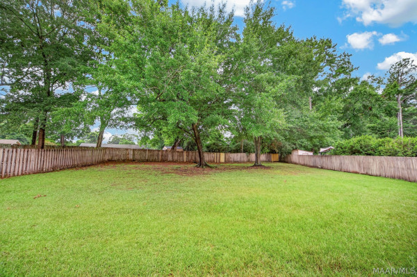 437 River Oaks Drive