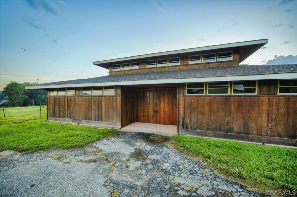 3695 Georgia Road