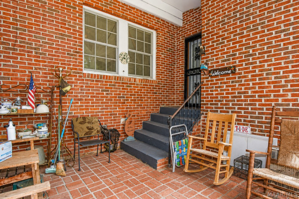 137 Pinehurst Street