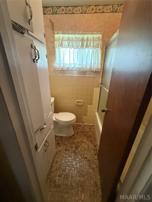 4449 Chrystan Road