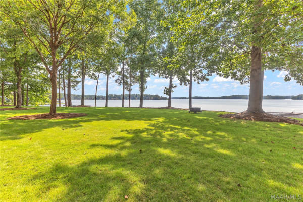 222 Legends Trail