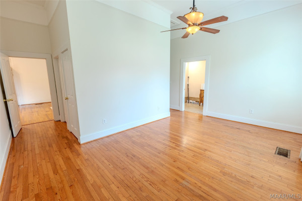 106 Jordan Avenue