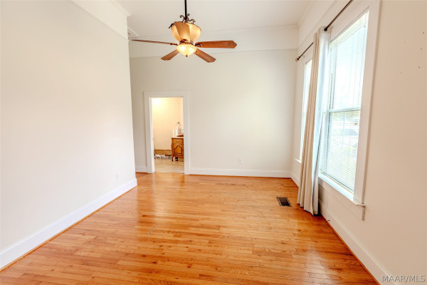 106 Jordan Avenue