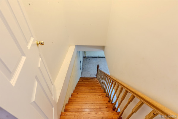 106 Jordan Avenue