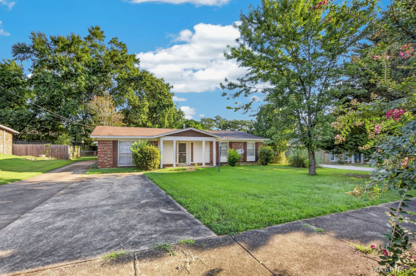4351 EASTMONT Drive