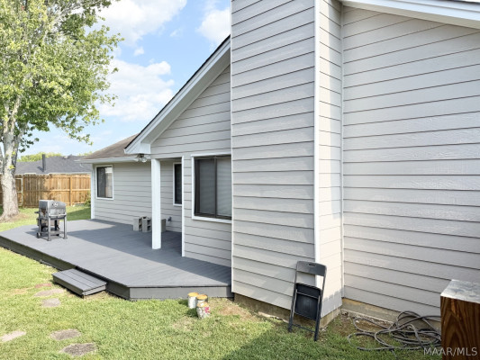 1529 WESTMINSTER Drive