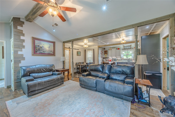 168 County Road 303 .